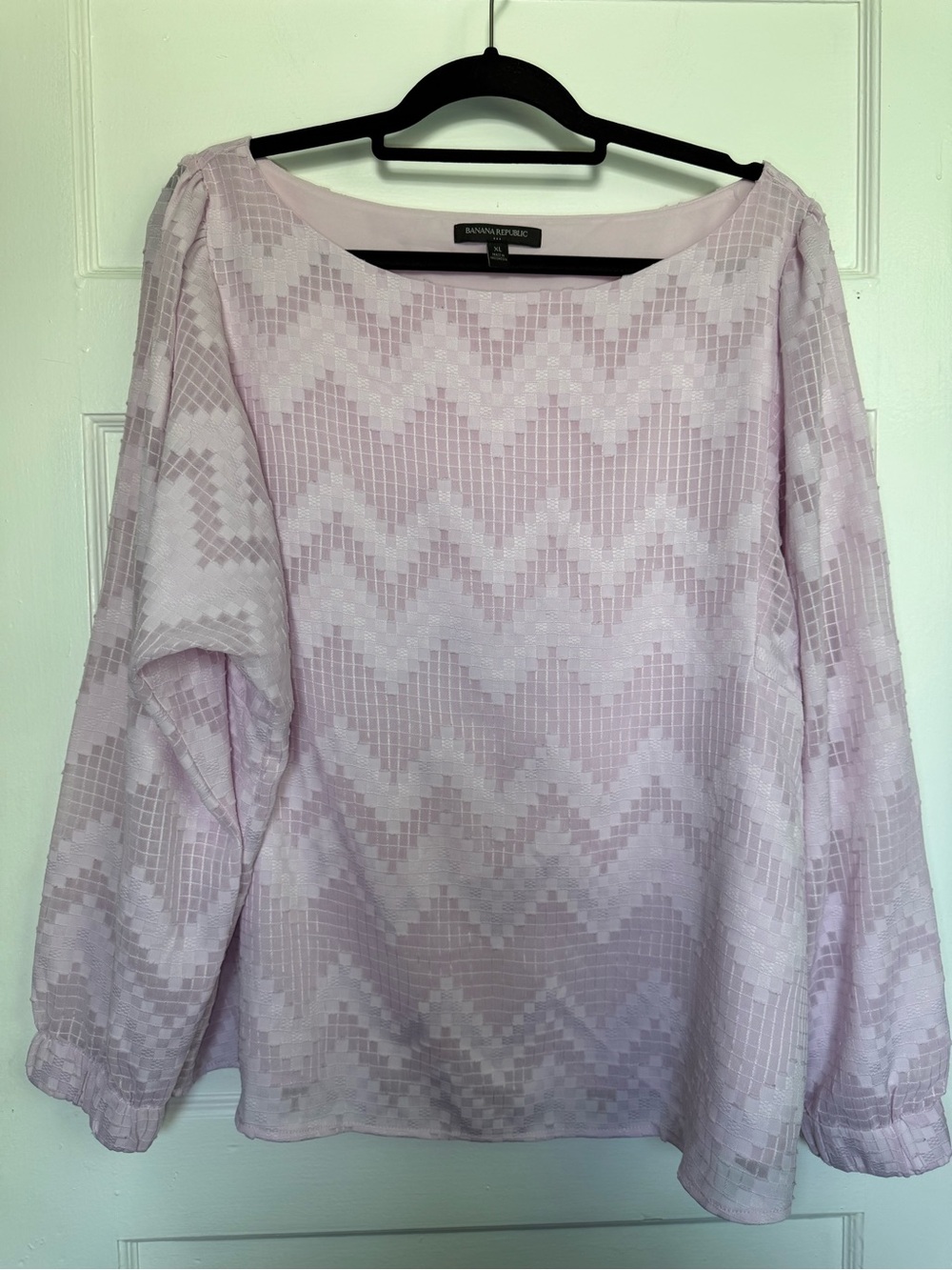 Banana Republic Pale Lilac Chevron Jacquard Sheer Long-Sleeve Boatneck Blouse XL